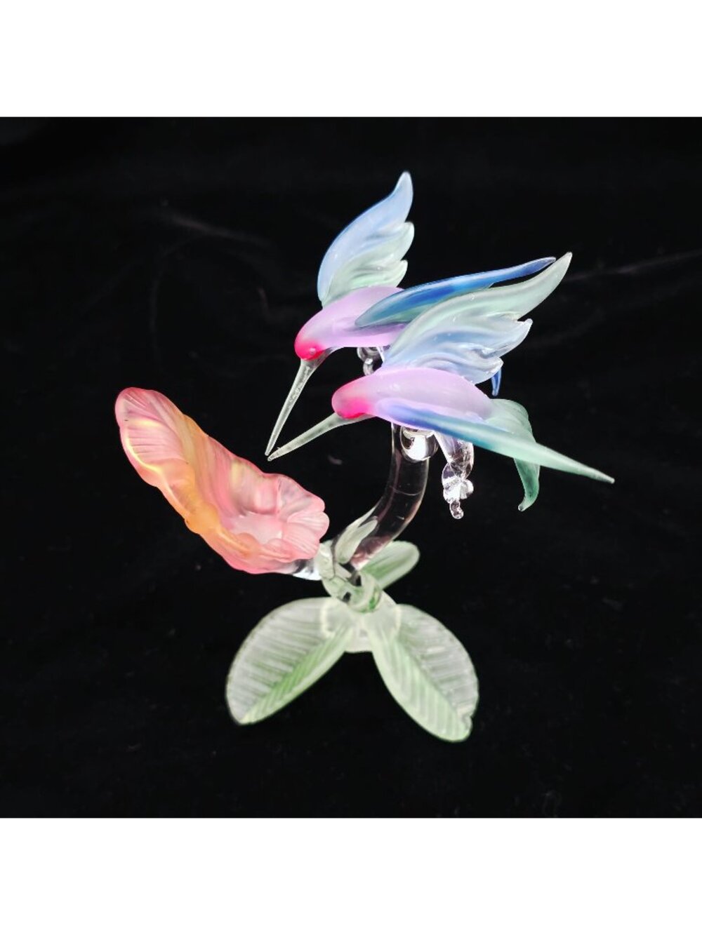 Glass Hummingbirds & Lily Flower Figurine Multicolor Detailed Glass Art Sculptur